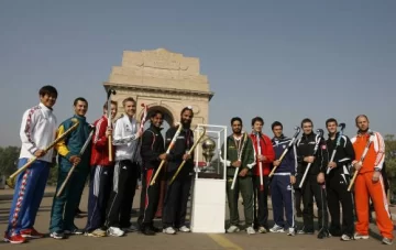 Argentina debuta ante un candidato Argentina debuta ante un candidato