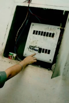 Nadie contesta por las fallas eléctricas en escuelas públicas Nadie contesta por las fallas eléctricas en escuelas públicas