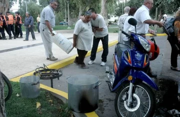 Sigue la indefinición oficial por los piquetes de estatales Sigue la indefinición oficial por los piquetes de estatales