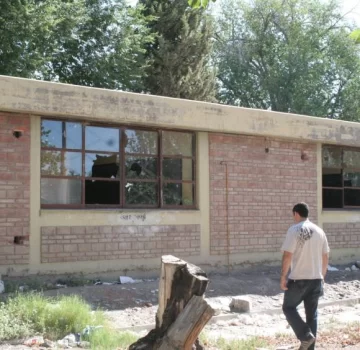 Pondrán alarmas en las escuelas por los robos Pondrán alarmas en las escuelas por los robos