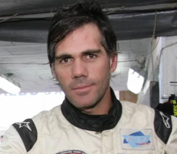 Tres sanjuaninos juntos en pista Tres sanjuaninos juntos en pista