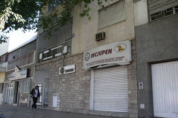 La caja jubilatoria de la UNSJ vende tres valiosos edificios La caja jubilatoria de la UNSJ vende tres valiosos edificios