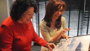 Cristina se reunió con una jueza de la Corte Suprema de EE.UU. Cristina se reunió con una jueza de la Corte Suprema de EE.UU.