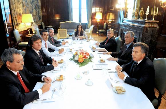 La presidenta recibió a los gobernadores disidentes La presidenta recibió a los gobernadores disidentes