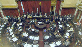 Aval a Marcó del Pont y dudas por ley de cheque Aval a Marcó del Pont y dudas por ley de cheque