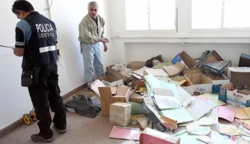 En el edificio 9 de Julio, un extraño robo de expedientes En el edificio 9 de Julio, un extraño robo de expedientes