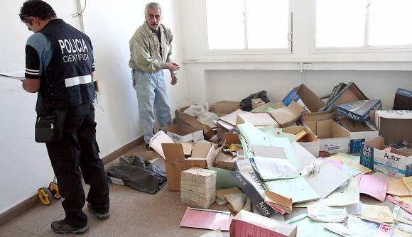En el edificio 9 de Julio, un extraño robo de expedientes En el edificio 9 de Julio, un extraño robo de expedientes