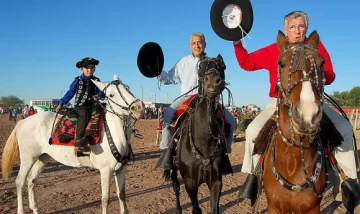 A puro gaucho cuyano A puro gaucho cuyano