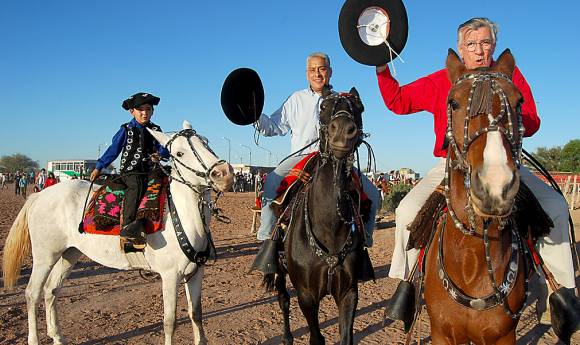A puro gaucho cuyano A puro gaucho cuyano