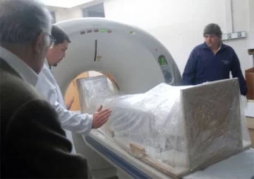 Médicos argentinos descubren que una momia murió de cáncer de médula Médicos argentinos descubren que una momia murió de cáncer de médula