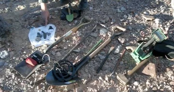 No creen que sea traficante quien se llevaba las flechas