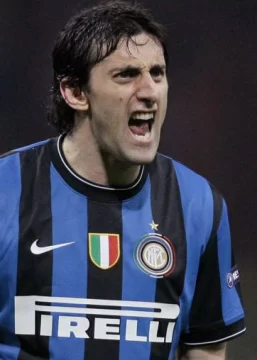 Por un Milito a la final Por un Milito a la final
