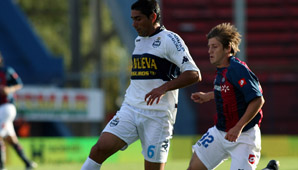 Gimnasia le ganó a San Lorenzo y se fue Diego Simeone Gimnasia le ganó a San Lorenzo y se fue Diego Simeone