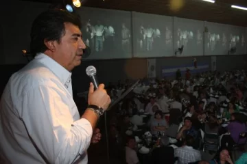 Un ni de la CGT con Gioja Un ni de la CGT con Gioja