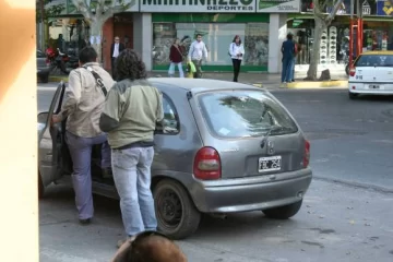 ¿Arrebató 11.000 pesos? ¿Arrebató 11.000 pesos?