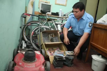 Piratería y cosas robadas Piratería y cosas robadas