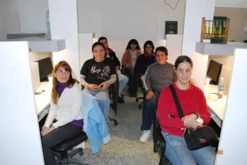 Capacitan a ciegos y sordos en cata de aceites de oliva Capacitan a ciegos y sordos en cata de aceites de oliva