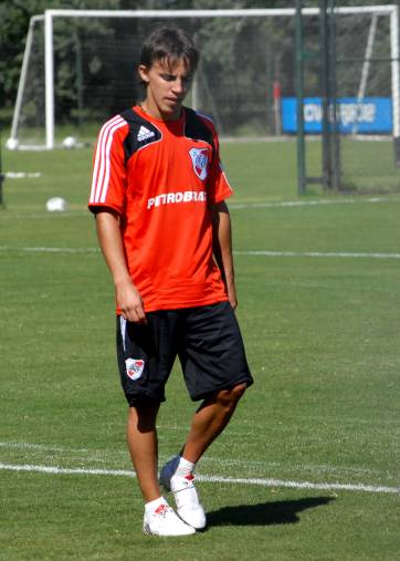 Buonanotte: “En River nos dimos cuenta tarde que podíamos pelear” Buonanotte: “En River nos dimos cuenta tarde que podíamos pelear”