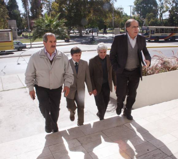 Quieren que la ley de internas se apruebe en no más de dos meses