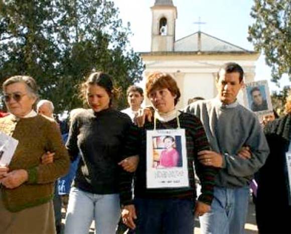 Tras seis años de búsqueda, murió la mamá de Fernanda Aguirre Tras seis años de búsqueda, murió la mamá de Fernanda Aguirre