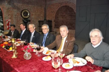 Cena agasajo a Juan José Llach Cena agasajo a Juan José Llach