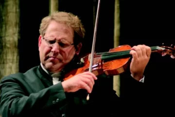 El violín llega con un plus El violín llega con un plus