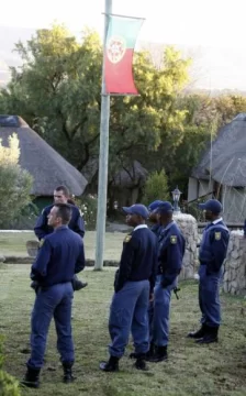 Periodistas asaltados en el hotel Periodistas asaltados en el hotel