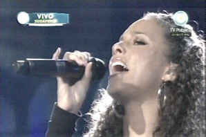 Ovacionaron a Shakira en el inicio del Mundial Ovacionaron a Shakira en el inicio del Mundial