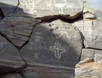 Petroglifos del Lagar Grande: 26 años de promesas sin cumplir Petroglifos del Lagar Grande: 26 años de promesas sin cumplir