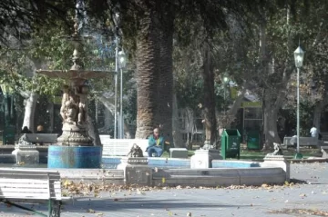 Por los incendios tuvieron que evacuar a varias familias Por los incendios tuvieron que evacuar a varias familias