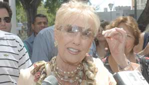 Mirtha Legrand podría perder su distinción de “Ciudadana Ilustre” Mirtha Legrand podría perder su distinción de “Ciudadana Ilustre”