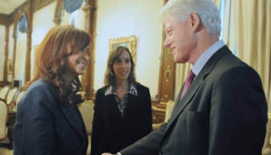 Clinton: “Argentina puede recuperar su lugar” Clinton: “Argentina puede recuperar su lugar”