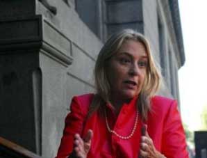 Senadora: por matrimonio gay habrá mercado negro de semen Senadora: por matrimonio gay habrá mercado negro de semen