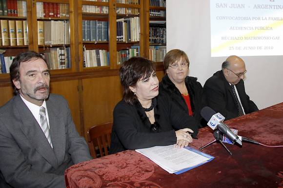 Desde las religiones hubo cuestionamientos a Riofrío Desde las religiones hubo cuestionamientos a Riofrío