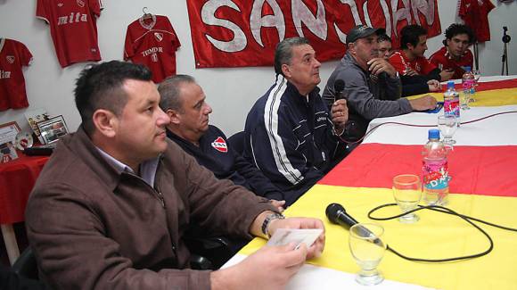 Dos ídolos en busca de talentos Dos ídolos en busca de talentos