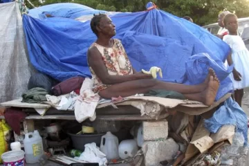 1,5 millones de haitianos en carpas por el sismo 1,5 millones de haitianos en carpas por el sismo