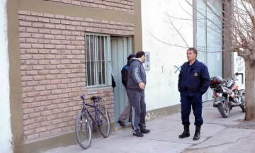 Golpe armado en Rawson: roban $50.000 de depósito Golpe armado en Rawson: roban $50.000 de depósito