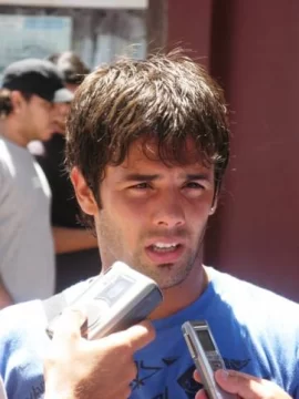 Llega el defensor Macalik Llega el defensor Macalik