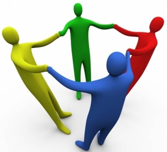 IPoSN: Un protocolo para redes sociales reales IPoSN: Un protocolo para redes sociales reales