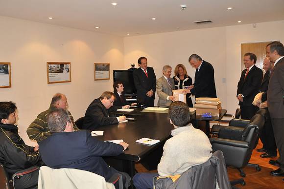 Se destrabó compra de máquinas para municipios Se destrabó compra de máquinas para municipios