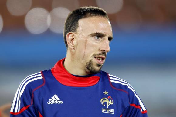 Dos jugadores de Francia, detenidos por casos de prostitución Dos jugadores de Francia, detenidos por casos de prostitución