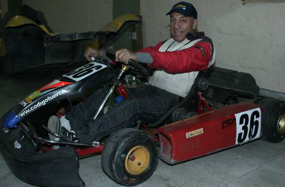 “Corrí con Senna” “Corrí con Senna”