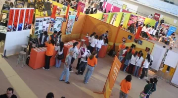 Histórico aumento de alumnos por la minería Histórico aumento de alumnos por la minería