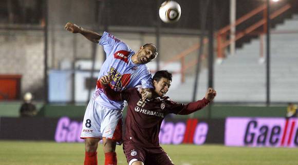 Lanús se llevó el primer triunfo de la temporada Lanús se llevó el primer triunfo de la temporada