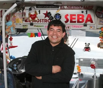 De changarín a chofer de la gente De changarín a chofer de la gente