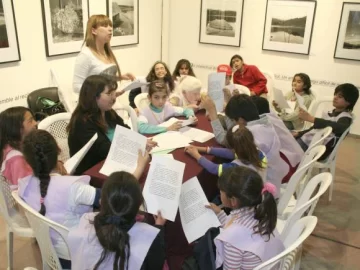 La política no va con los chicos La política no va con los chicos