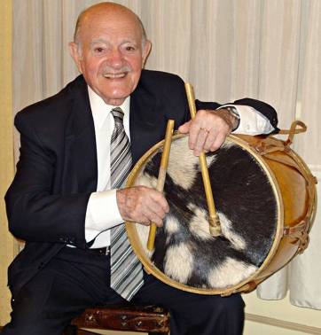 “Hay que argentinizar a los argentinos” “Hay que argentinizar a los argentinos”