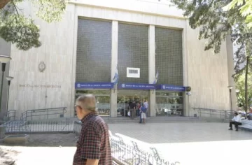 Envenenados en el banco: ya no venderán el plaguicida Envenenados en el banco: ya no venderán el plaguicida