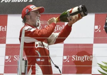 Otra vez Alonso, que acecha el liderazgo Otra vez Alonso, que acecha el liderazgo