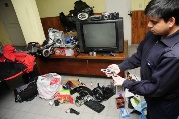 De todo y hasta un arma De todo y hasta un arma